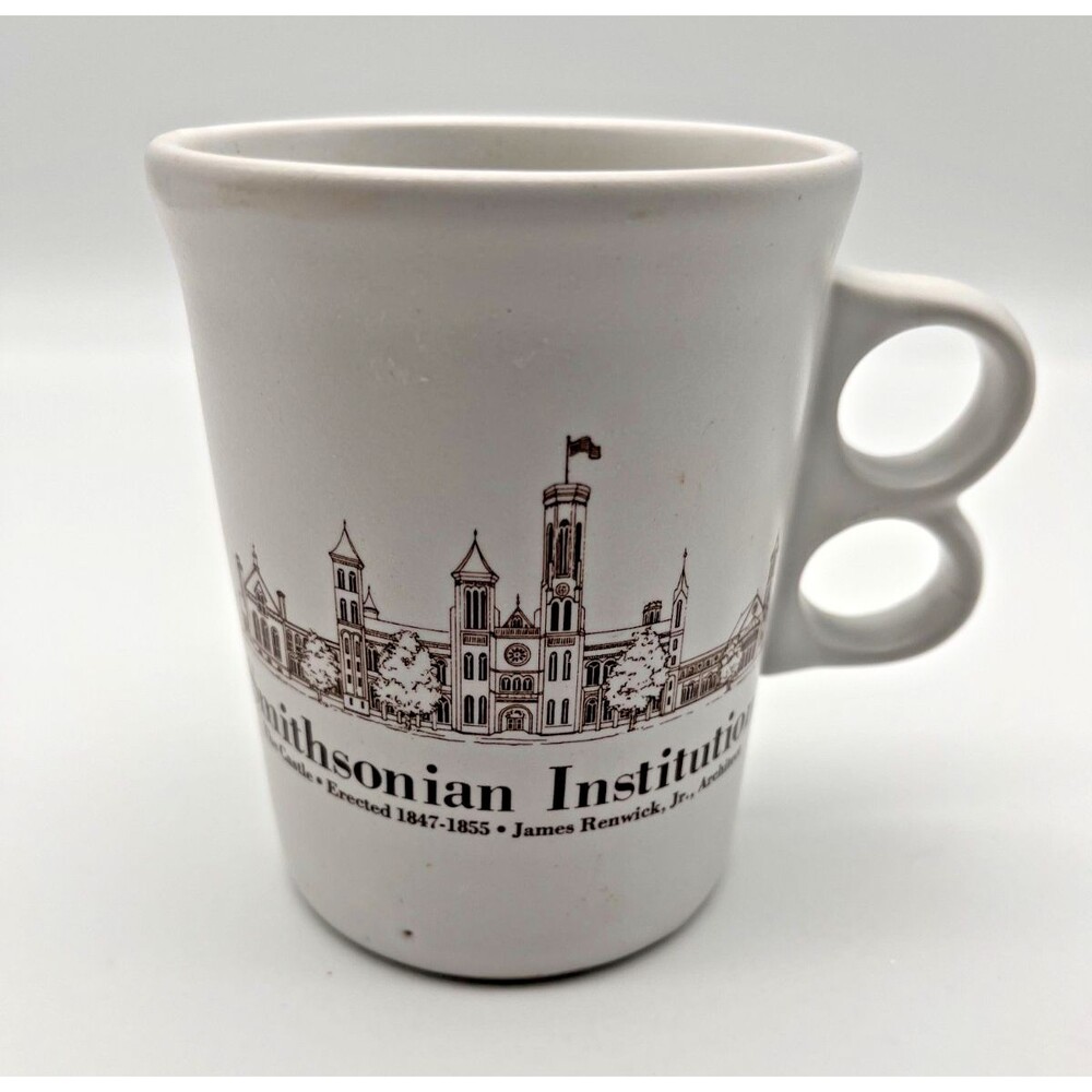Bennington Potters Smithsonian Institution Coffee Tea Mug Trigger Handle VT